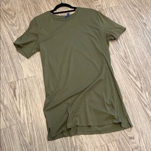 H&M Long Line Tee